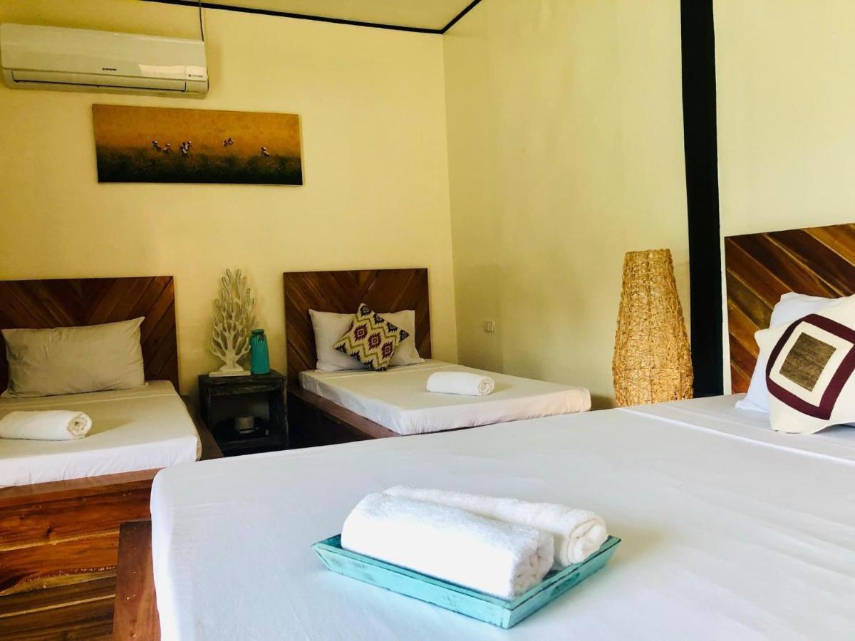 Keira Backpackers Hotel El Nido Exterior foto