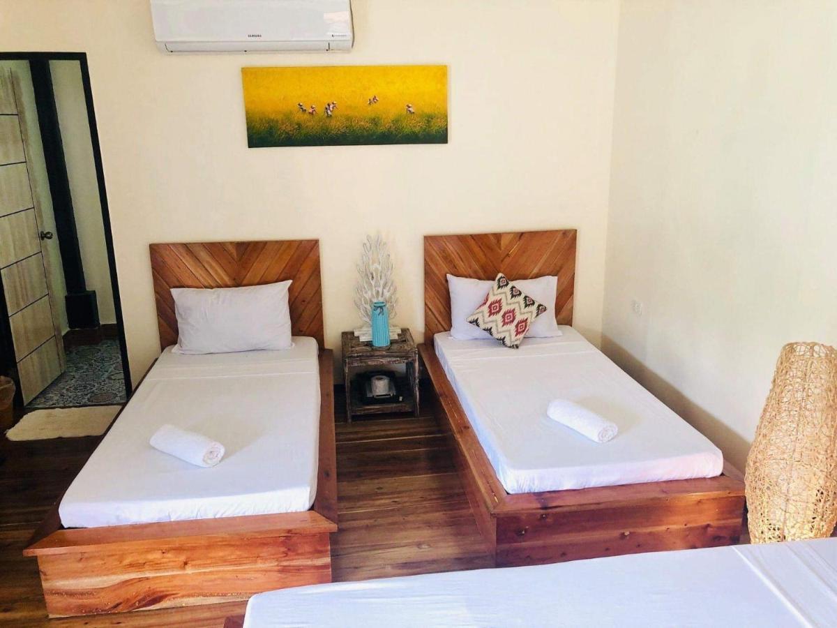 Keira Backpackers Hotel El Nido Exterior foto