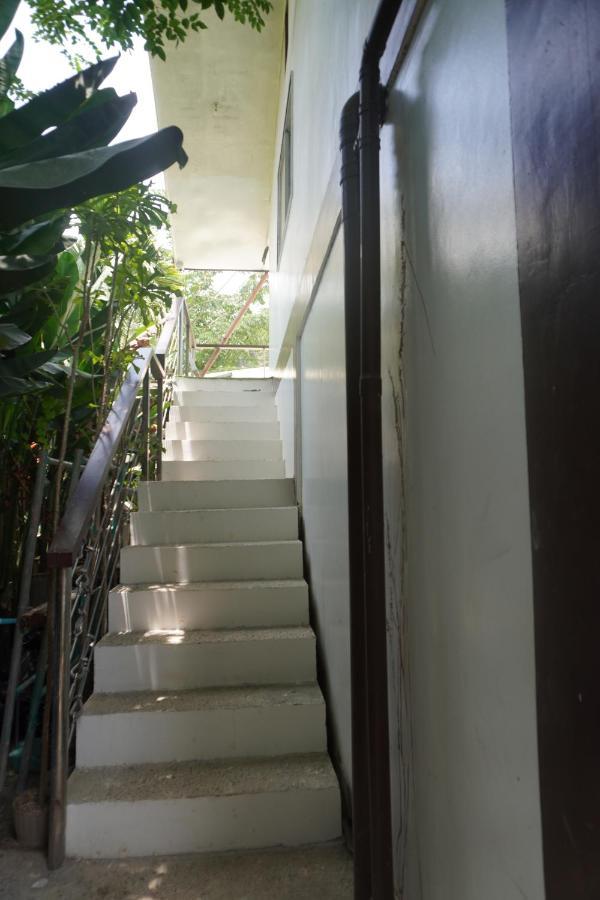 Keira Backpackers Hotel El Nido Exterior foto